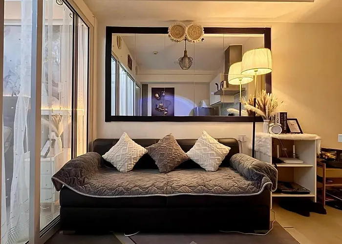 Azure South By Dream Escapade Hotel